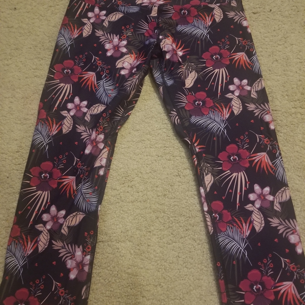 Lorna jane graphic jungle core 7/8 tight - Picture 3 of 6